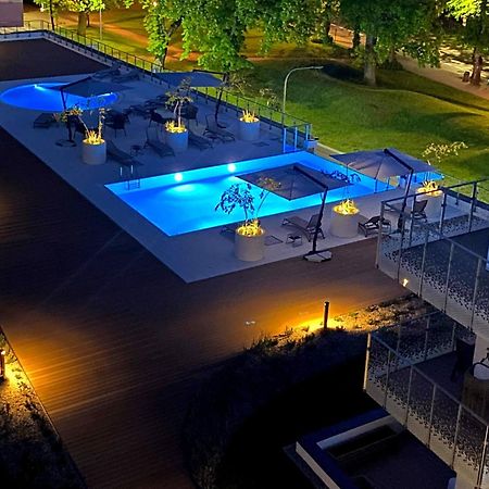 Apartamenty Navigator- Nadmorskie Tarasy Port Колобжег Екстериор снимка