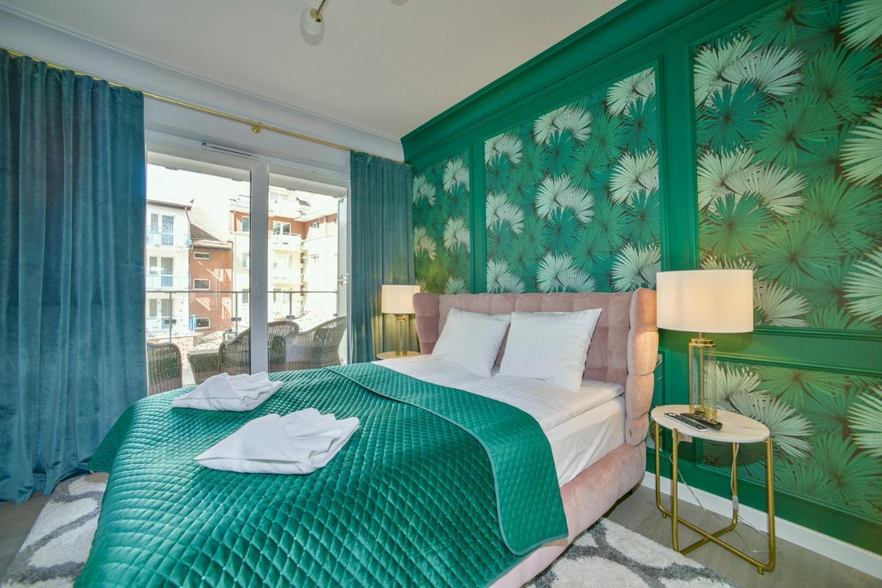 Apartamenty Navigator- Nadmorskie Tarasy Port Колобжег Екстериор снимка